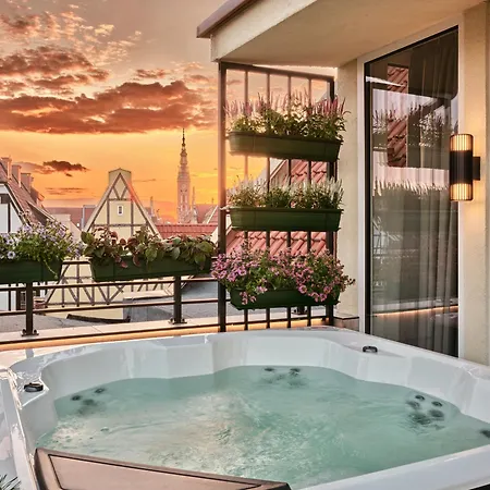The Brick, A Tribute Portfolio - Adults Only 4* Gdańsk